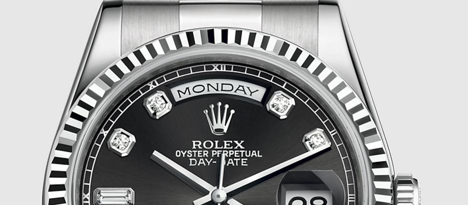 The luxury copy Rolex Day-Date 36 118239 watches are made from white gold.
