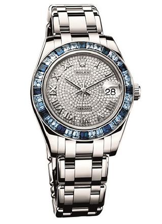 The 18ct white gold fake watches are decorated with diamonds.